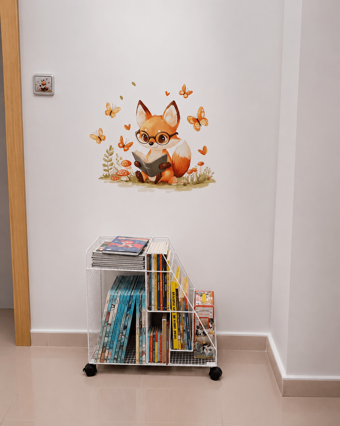 libreria en la sala de espera psicologia clinica sevilla