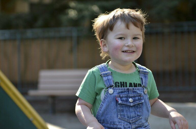 Rabietas en Niños Autistas: Cómo Abordarlas | Neuría Psicología