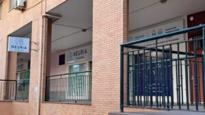 neuria fachada
